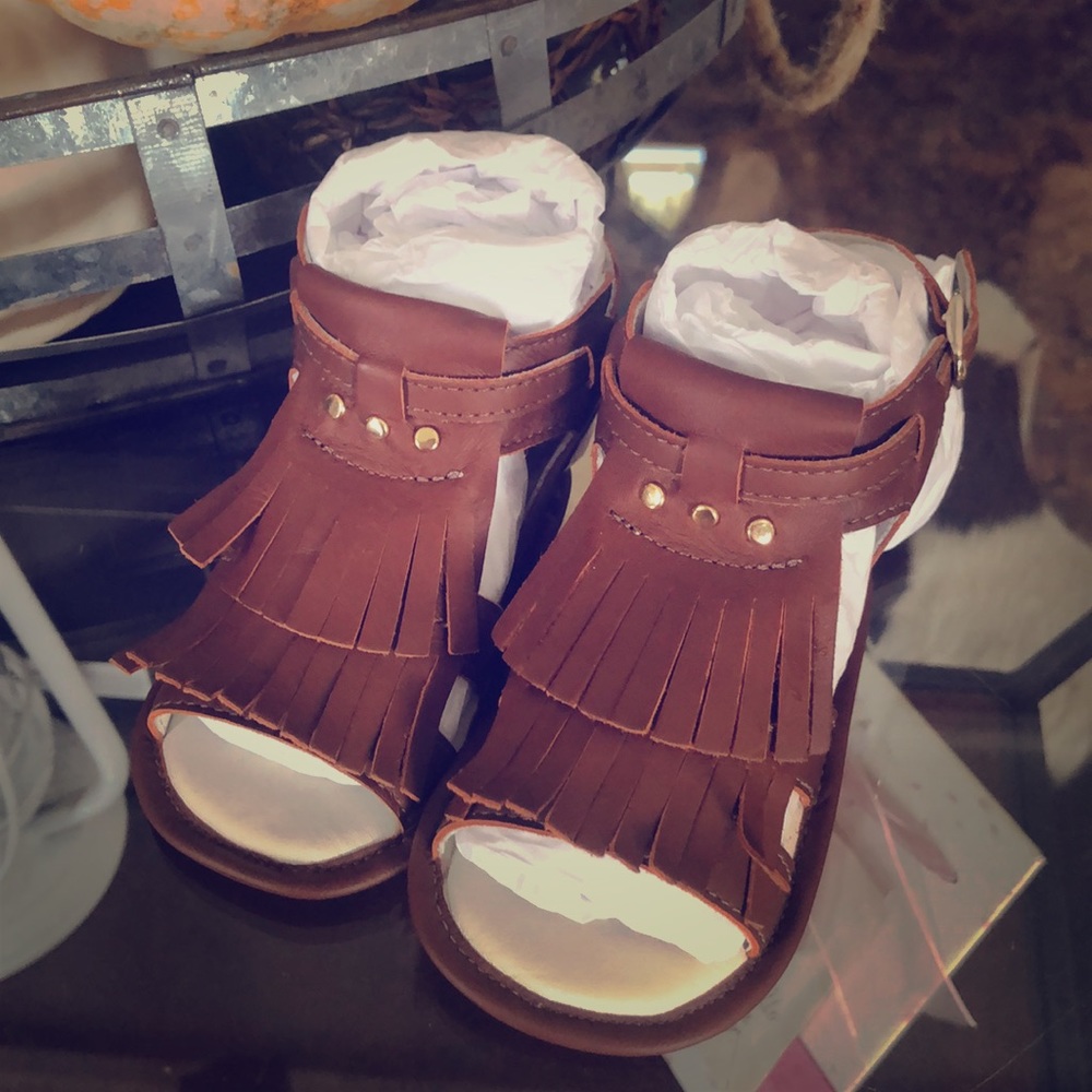 💕Fringe Baby Sandals💕